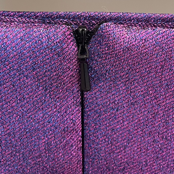 NWT Topshop Metallic / Iridescent Purple Mini Skirt (Size 6) - Picture 3 of 5
